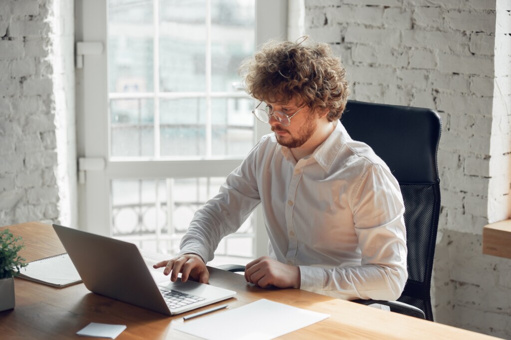 CRM avec Tchat interne